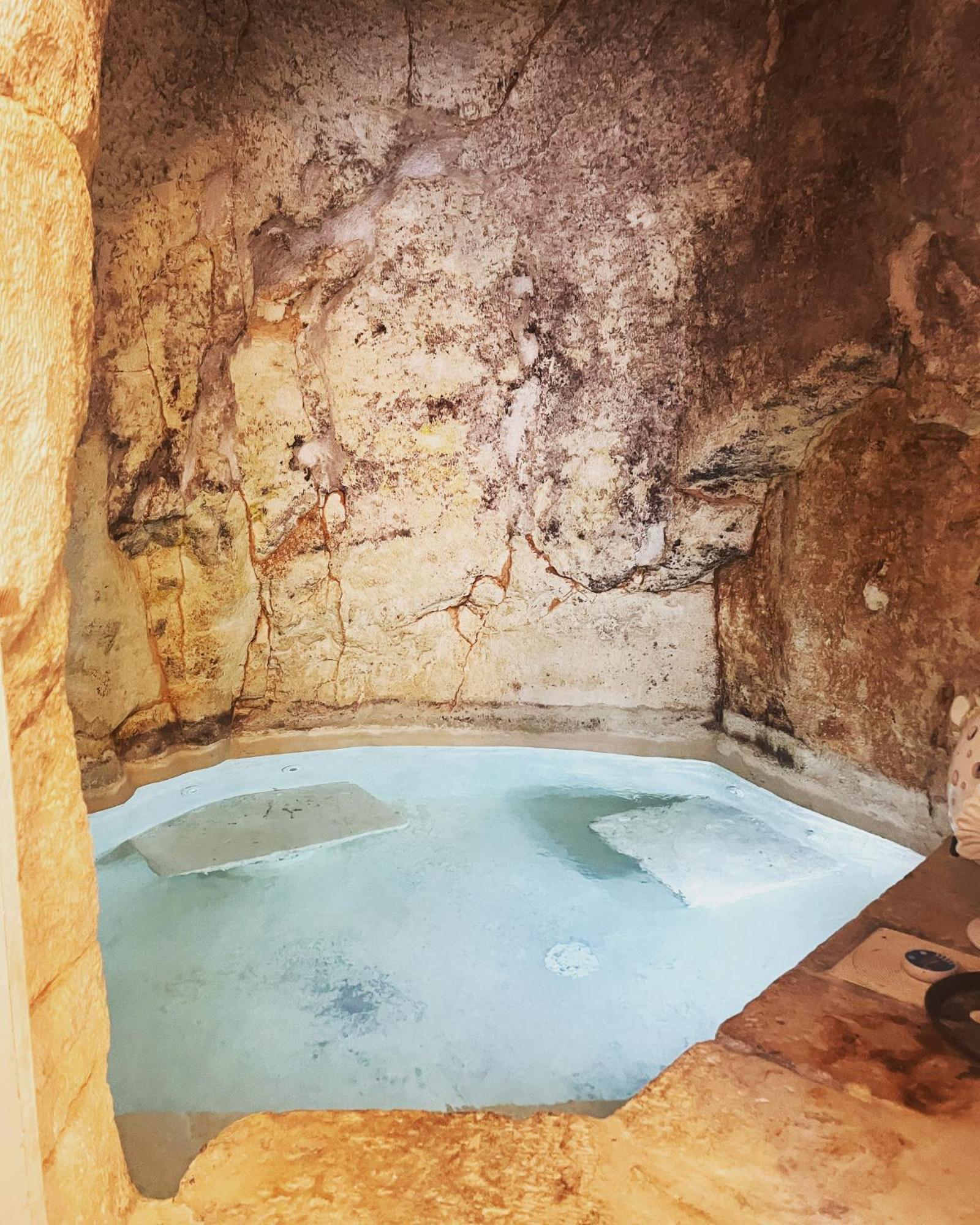Grotta Carlotta Bed & Breakfast Ostuni Luaran gambar